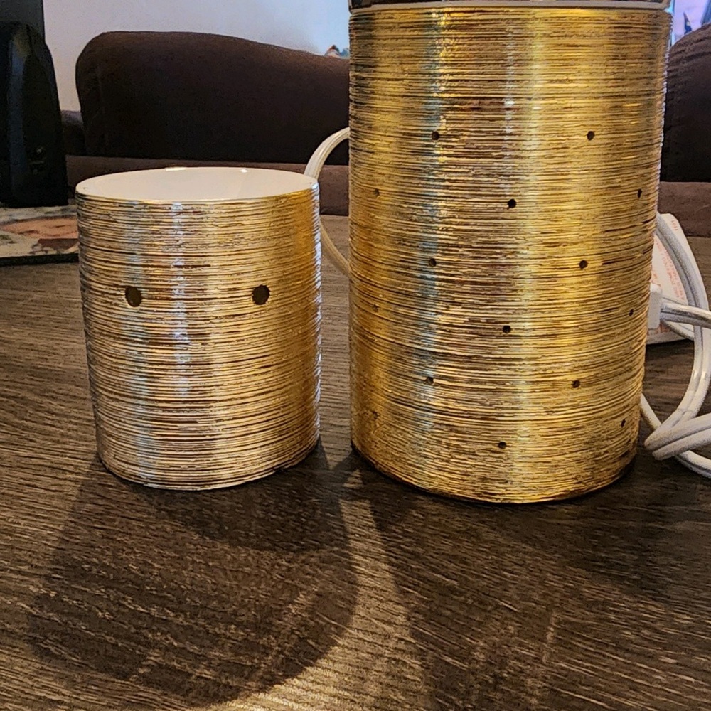 Scentsy Set NIB Gold Glitter Wax Burners
